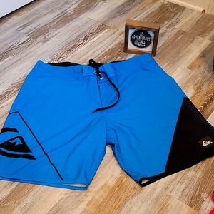 Quiksilver shorts